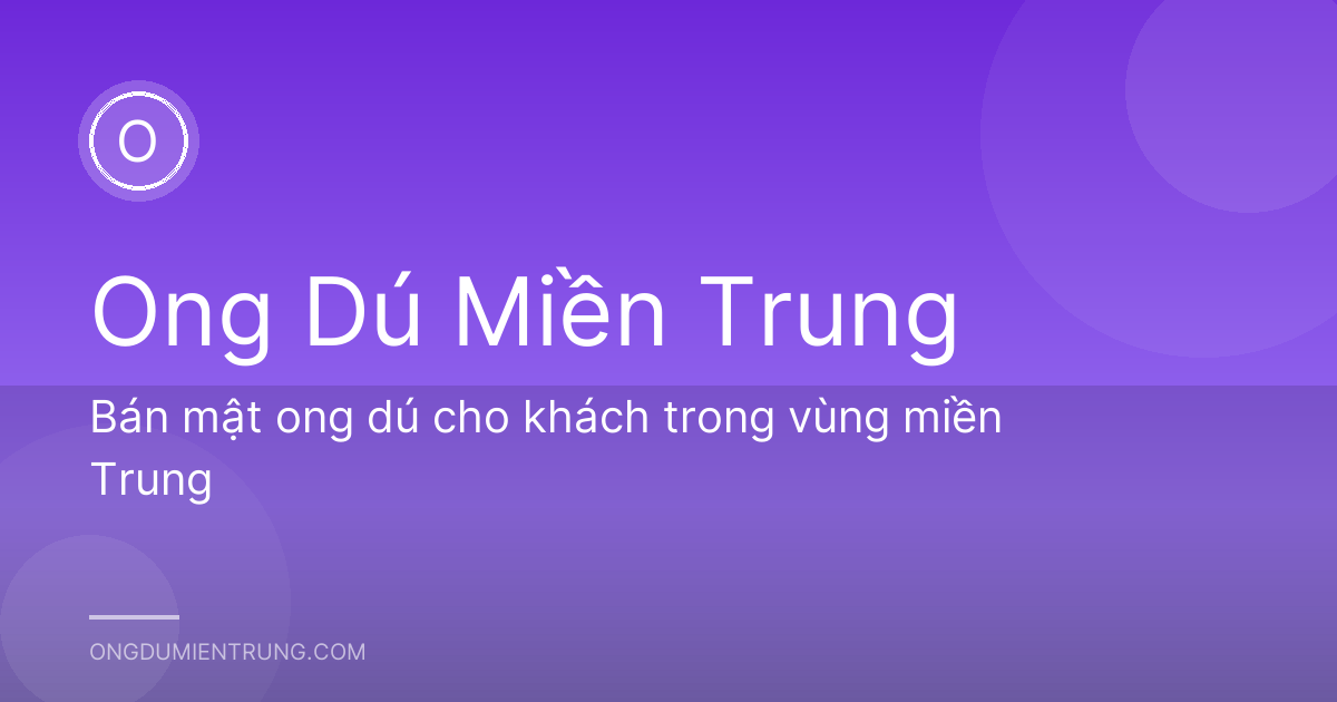 Bán mật ong dú cho khách trong vùng miền Trung